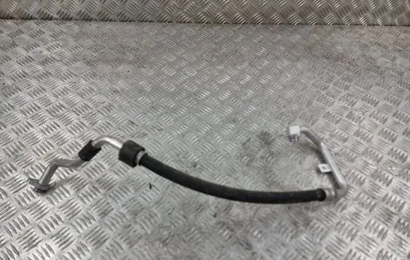Jaguar E-Pace Air conditioning (A/C) pipe/hose GJ3219N602BC
