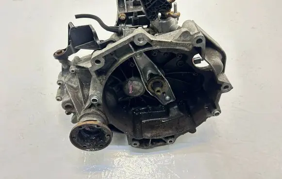 Volkswagen Golf VI Manual 5 speed gearbox LEG