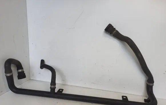 BMW 5 E60 E61 Engine coolant pipe/hose 7510618