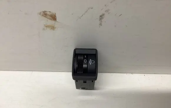 Nissan Qashqai Headlight level height control switch 705290 HV02C