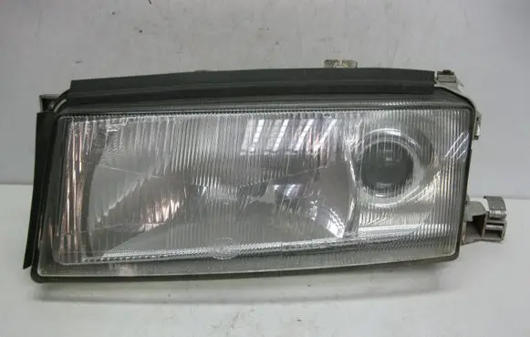 Skoda Octavia Mk1 (1U) Headlight/headlamp