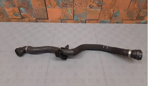 BMW X6 G06 Engine coolant pipe/hose 5A8CB49 9844543 17125A8CB49