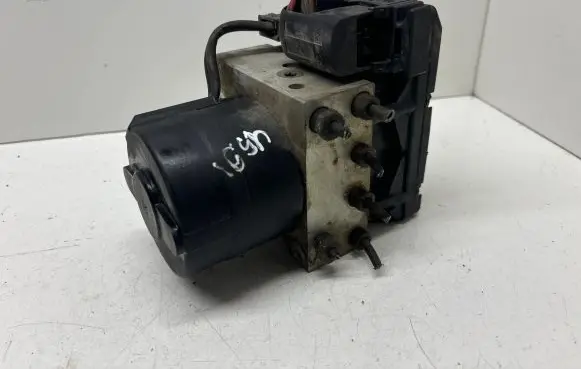 Volkswagen PASSAT B4 ABS Pump 10020400174