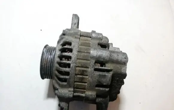 Mitsubishi Pajero Generator/alternator md168989 a3t08293