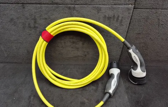 Audi Q7 4M Electric car charging cable 012838000 1E4971639F M33E12CDED
