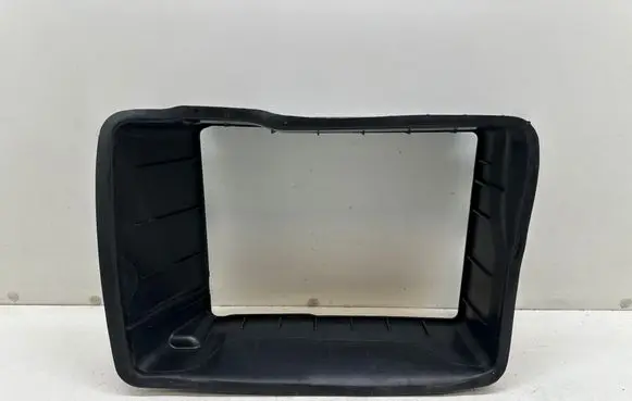Renault Scenic IV - Grand scenic IV Intercooler air channel guide 215586371R