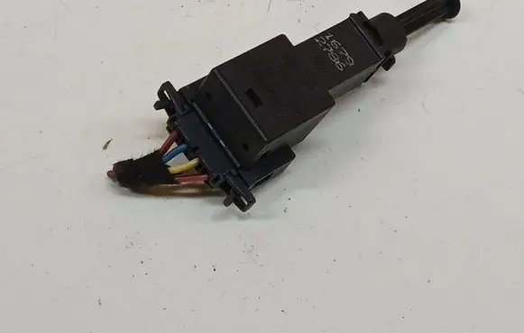 Volkswagen Golf IV Brake pedal sensor switch 1J0945511A