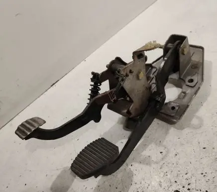 Citroen Xsara Picasso Pedal assembly 20019D1