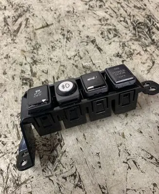 Infiniti QX60 L50 A set of switches 