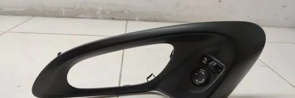 Renault Kadjar Mirror switch trim 156088762
