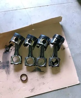 Opel Astra G Piston 9283