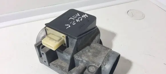 Audi A6 S6 C4 4A Mass air flow meter 4A0133471 0281002074