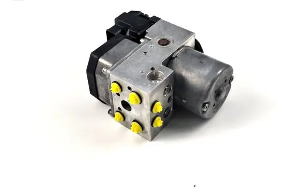 Volkswagen PASSAT B5 ABS Pump 8E0614111AH 0273004358 0265220525