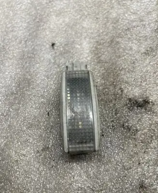 Skoda Superb B5 (3U) Front seat light 3B0947113