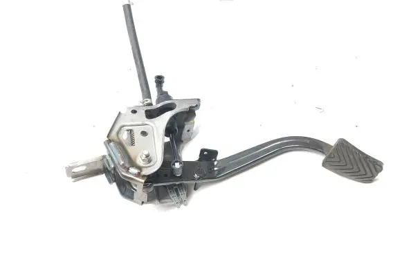 KIA Rio Clutch pedal 98840F2100
