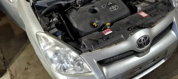 Toyota Corolla Verso AR10 Headlight/headlamp