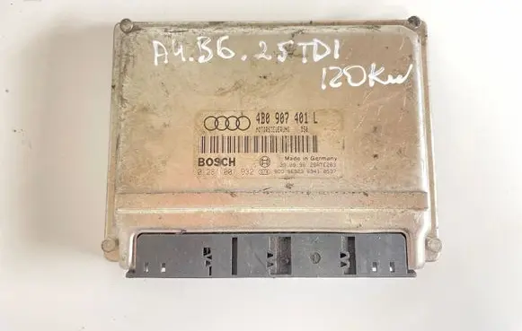 Audi A4 S4 B6 8E 8H Engine control unit/module 0281001932 4B0907401L