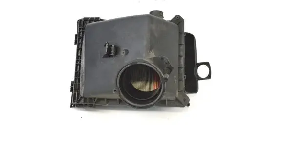 Audi A5 8T 8F Air filter box 079133835J