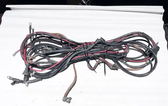 Positive cable (battery)