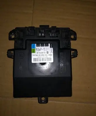 Mercedes-Benz GL X164 Air suspension control unit module (rear) A1648209385 10001940 40073307089301