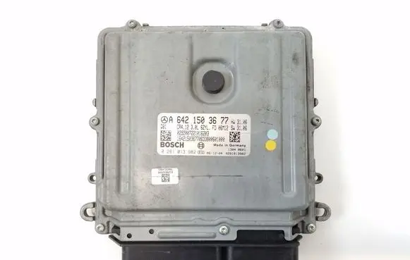 Mercedes-Benz R W251 Engine control unit/module A6421503677