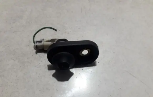 Mazda 6 Front door sensor 