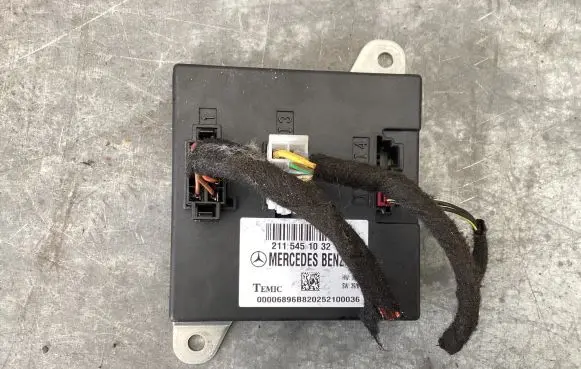 Mercedes-Benz E W211 Other control units/modules 2115451032