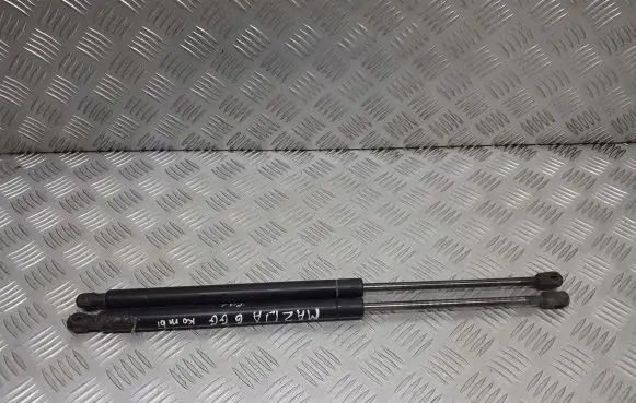Mazda 6 Tailgate hydraulic set 