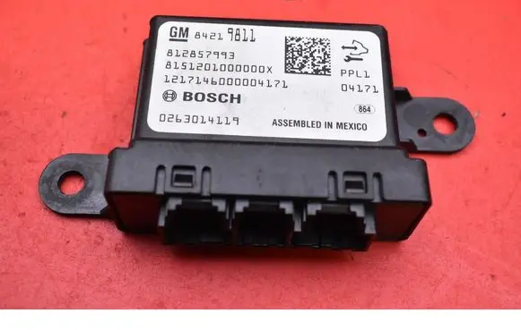 Opel Insignia A Engine control unit/module ECU 84219811