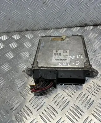 Mercedes-Benz C W204 Engine control unit/module A6519007500 28379539