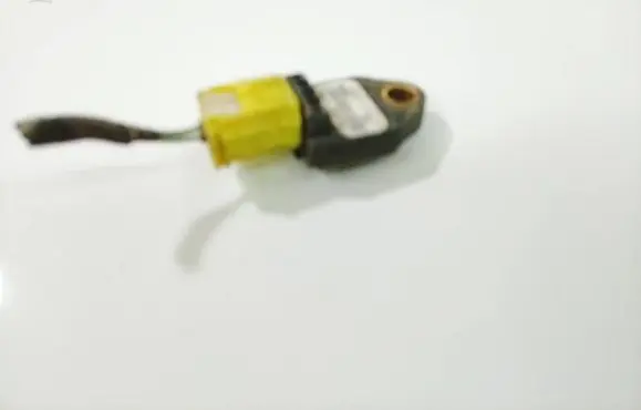 Fiat Freemont Airbag deployment crash/impact sensor p56038950aa