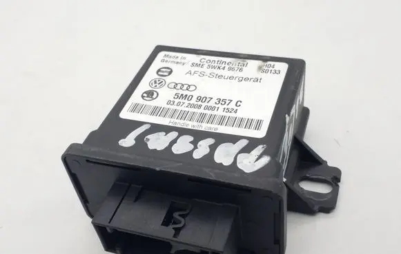 Volkswagen PASSAT CC Light module LCM 5M0907357C 5WK49676