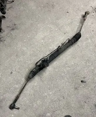 Nissan X-Trail T30 Steering rack