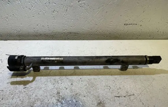 Mercedes-Benz A W169 Fuel main line pipe A6400701295 10195135 20059727