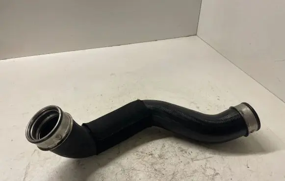 Mercedes-Benz E W211 Intercooler hose/pipe A2115282482