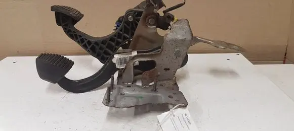 Citroen C4 I Pedal assembly 9650774380