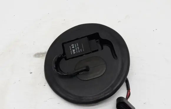Skoda Fabia Mk2 (5J) Fuel pump relay 1K0906093F