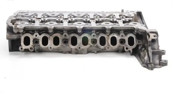Land Rover Discovery 4 - LR4 Engine head G4D3-6090-AC