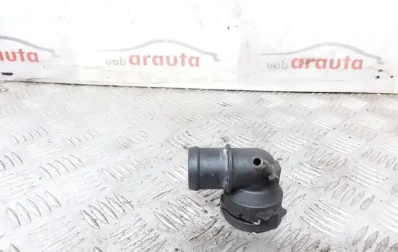 Volkswagen PASSAT B6 Engine coolant pipe/hose 1K0121291BA