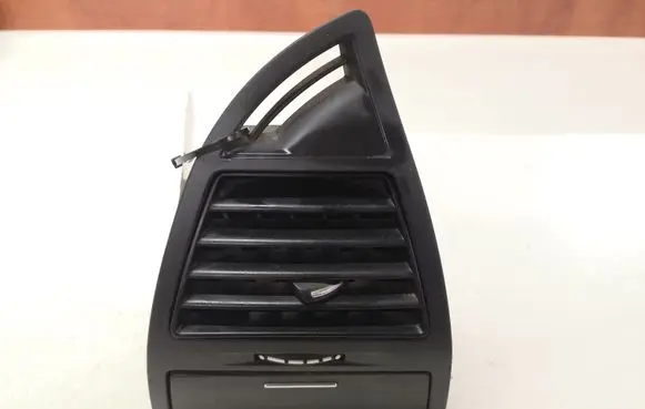Citroen C4 I Dash center air vent grill 9646337977