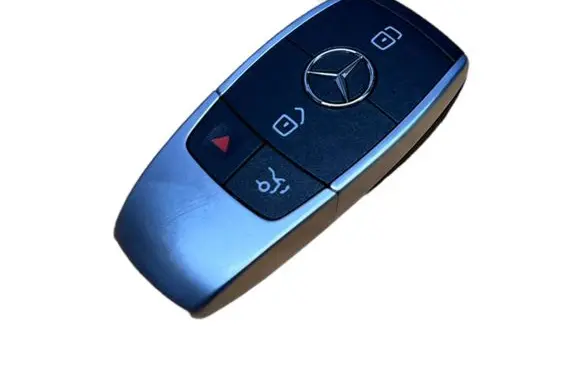 Mercedes-Benz A W177 Ignition key/card A2057660700 A2059053716