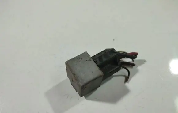 Nissan Almera Tino Other relay 