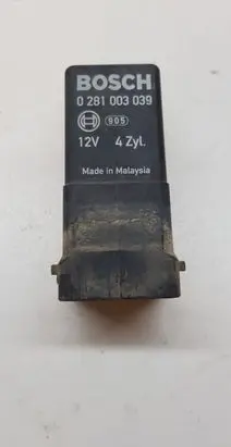 Iveco Daily 35 - 40.10 Glow plug pre-heat relay 0281003039