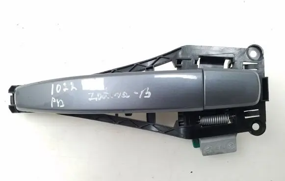 Opel Zafira B Front door exterior handle 24463524