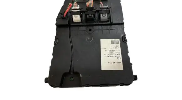 Renault Megane II Comfort/convenience module 8200306434 031900 S118400220C