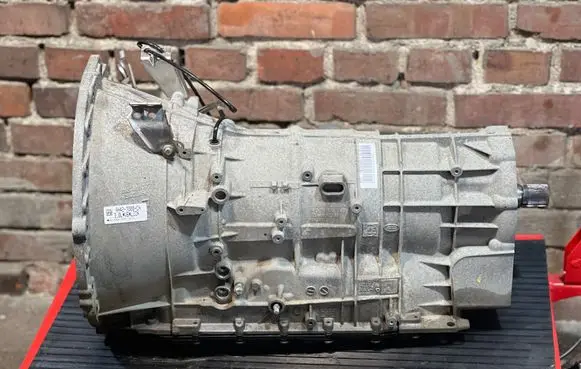Land Rover Discovery 4 - LR4 Automatic gearbox AH42-7000-CH