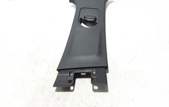 Renault Captur II (B) pillar trim (top) 769138215R