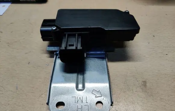 Infiniti Q70 Y51 Door control unit/module 254B61ML4A