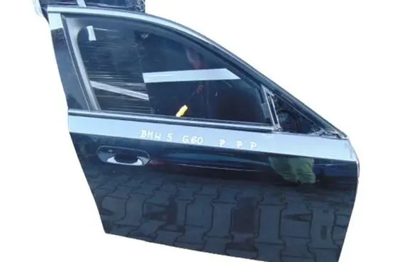 BMW 5 G60 Front door