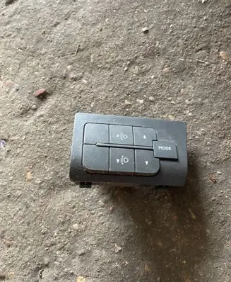 Fog light switch